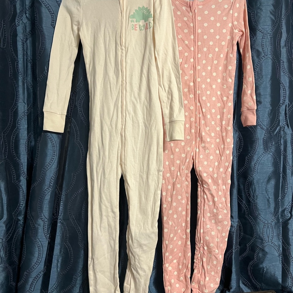 Old Navy Cream and Pink Footie One Pieces Soft Sleepwear